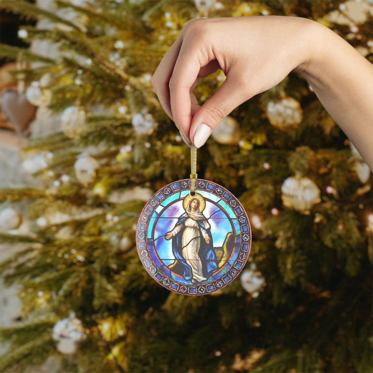Our Lady of the Immaculate Conception Glass Ornament Virgin Mary Christmas Gift for Mom Wife Grandma, Religious Tree Trimming